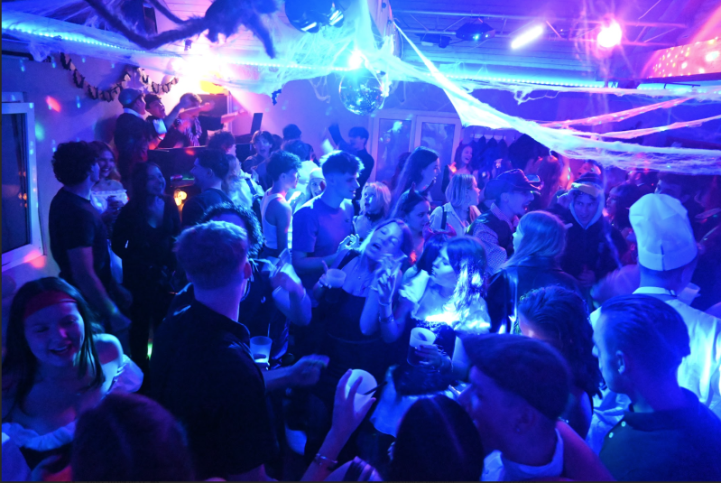 Eindrücke aus dem Club 81 Elgg